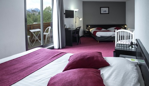 Standard Quadruple Room