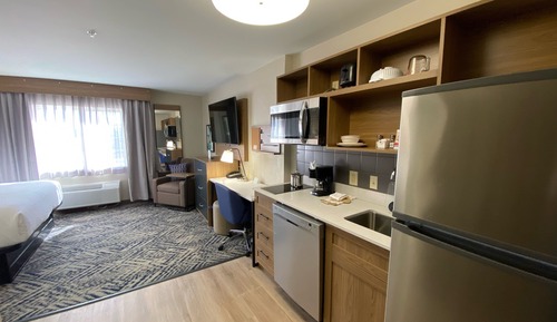 Studio Suite, 1 Queen Bed