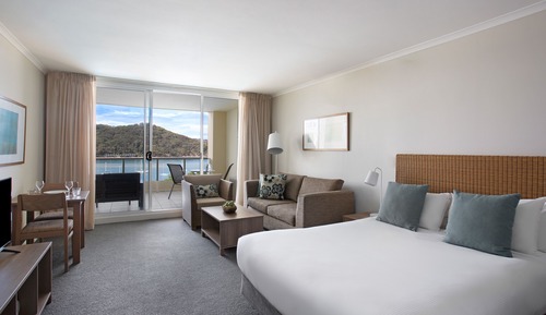 Studio Suite (Spa, Town/Hinterland View)