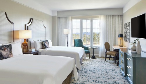 Room, 2 Queen Beds, Balcony (Mobility/Hearing Access, Roll-In Shwr)