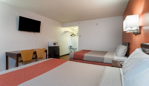 Standard Room, 2 Double Beds, Non Smoking