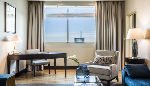 Club Suite, 1 Bedroom, Accessible, Club Lounge Access