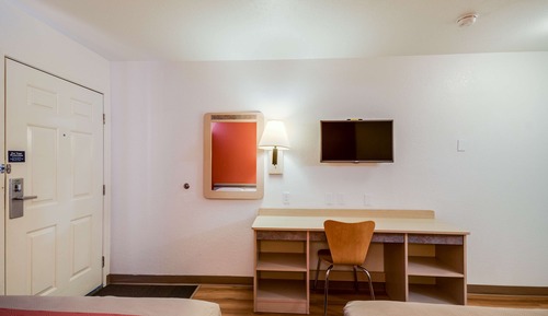 Deluxe Room, 2 Double Beds, Non Smoking, Refrigerator & Microwave