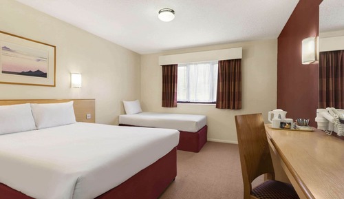 Room, Multiple Beds, Non Smoking