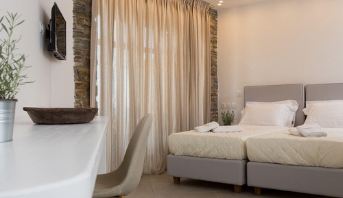 Comfort Double or Twin Room, Partial Sea View