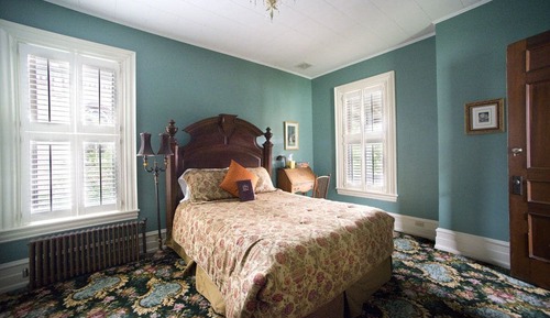 Room 5 - Balcony Room