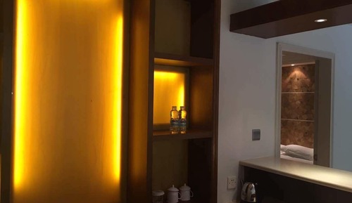 Suite