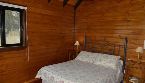 Premium Cabin (6 People)