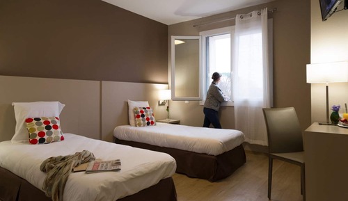 Standard Twin Room