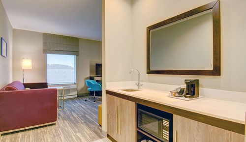 Studio, 1 King Bed, Accessible (Hearing)