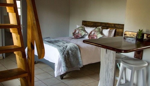 Standard Chalet, 1 Bedroom, Valley View