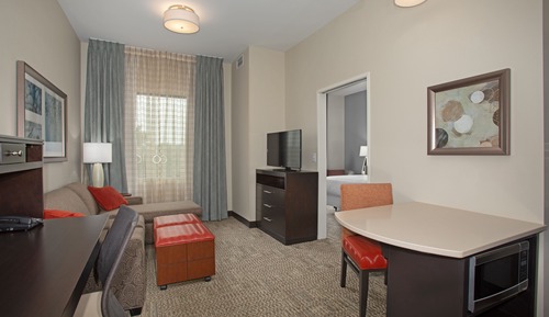 Studio Suite, 1 Queen Bed, Accessible, Kitchen (Communications Accessible)