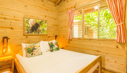 Superior Villa, 1 Queen Bed, Garden View, Garden Area