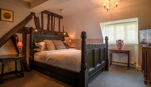 Deluxe Double Room, 1 King Bed (The Oak Room )