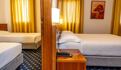 Triple Room, 2 Bedrooms, Connecting Rooms