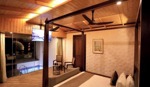 Royal Cottage
