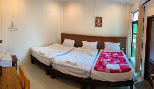 Triple Room, 3 Twin Beds, Accessible, Private Bathroom