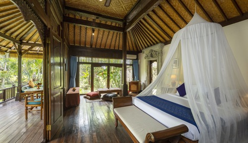 One Bedroom Wooden Villa Jatayu
