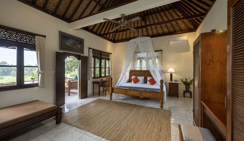 Grand Deluxe Rooms