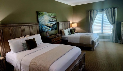 Standard Room, 2 Queen Beds, Private Bathroom
