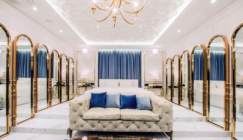 Royal Studio Suite