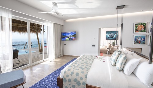 Superior Water Villa with Pool