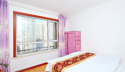 Three-Bedrooms Apartment with Sea View