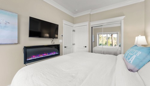 Comfort Suite, 1 Bedroom, Bay View