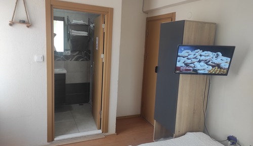 Economy Twin Room