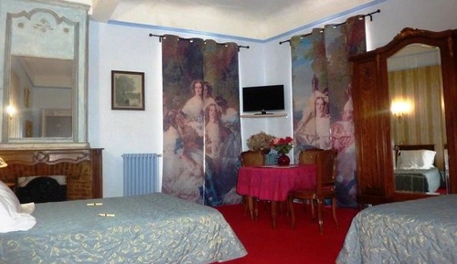 Premium Room
