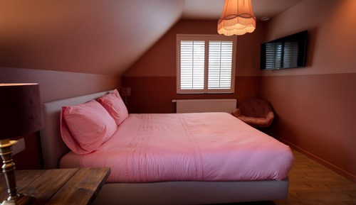 Deluxe Double Room (Deus)