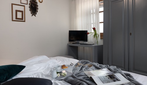 Grand Single Room