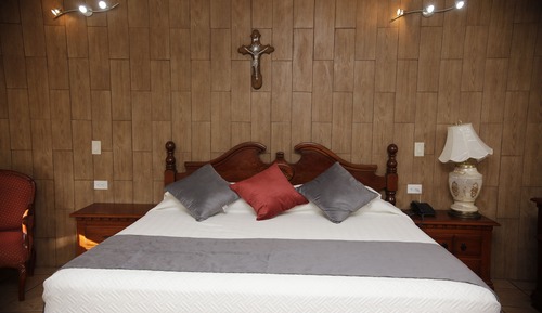 Superior Room, 1 King Bed