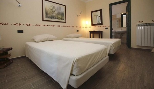 Double or Twin Room, Garden Area