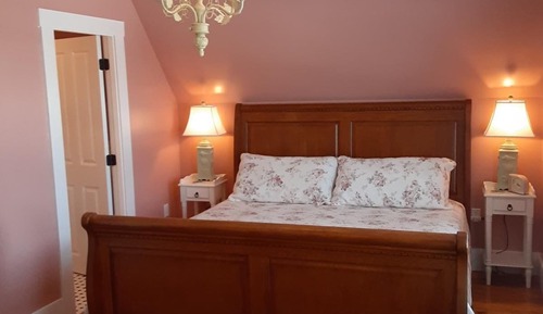 Double Room, 1 King Bed