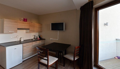 Apartment (Sunrise)
