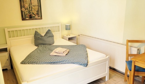 Single Room, Terrace