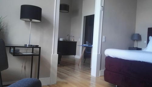 Luxury Suite, Kitchenette (6)