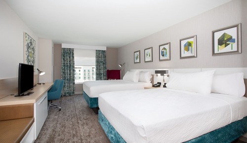 Room, 2 Queen Beds, Accessible, Bathtub (Hearing)