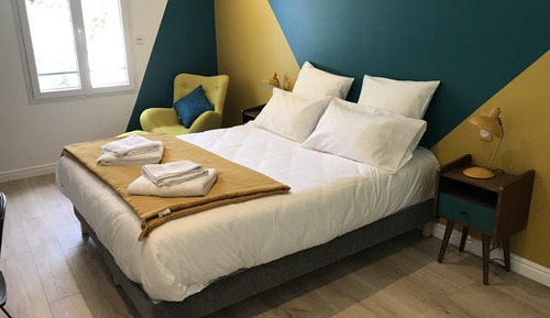 Double or Twin Room, Non Smoking (Psychedelic)