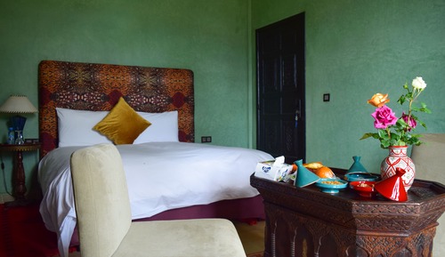 Room, Valley View