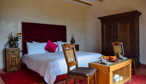 Room, Mountain View