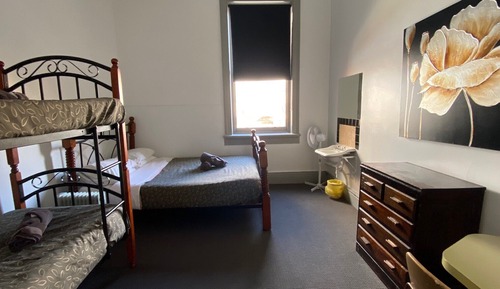 Room 17 - Double Room, Shared Bathroom (Double with Bunk)