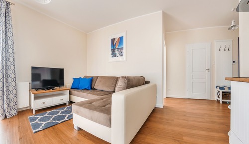 Apartment (22/5)