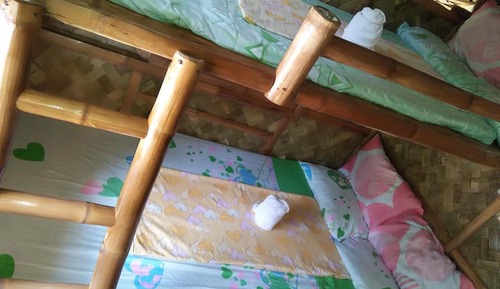 Cabana Fan, Shared Bathroom