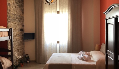 Deluxe Quadruple Room