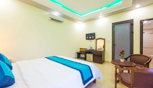 Deluxe Double or Twin Room, Garden View
