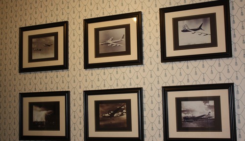 Double Room (Colonel Wings)