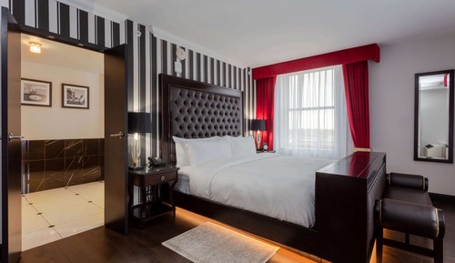 Suite, 1 Bedroom, Mobility Accessible, Non Smoking