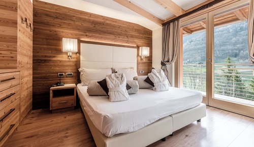 Suite con Balcone train side